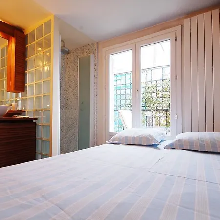 Des Moulins - 2 Adults Apartment